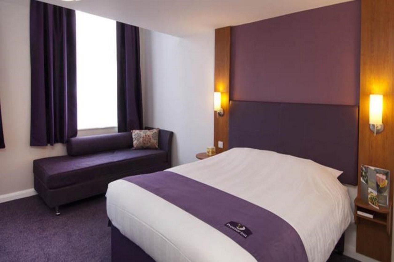 Premier Inn Premier Inn Southend Airport Exterior foto